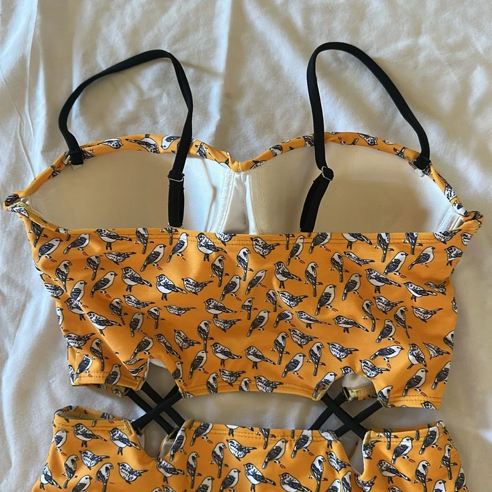 Pines & Palms Swimwear *NWT* Women's Bird Print Yellow Swimsuit - Picture 7 of 13